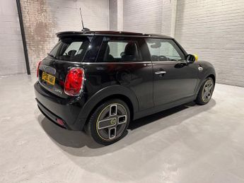 MINI Electric Hatch Cooper SE 32.6kWh Level 2 Hatchback 3dr Electric Auto (184 ps)