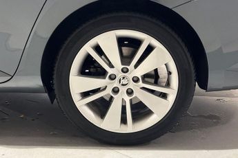 SKODA SUPERB 2.0 TSI SE L Estate 5dr Petrol DSG Euro 6 (s/s) (190 ps) Front  