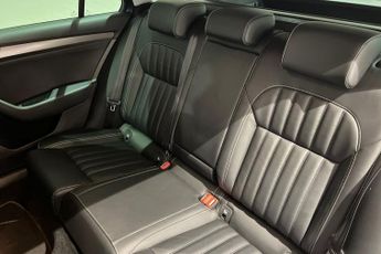 SKODA SUPERB 2.0 TSI SE L Estate 5dr Petrol DSG Euro 6 (s/s) (190 ps) Front  