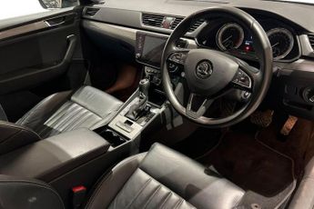 SKODA SUPERB 2.0 TSI SE L Estate 5dr Petrol DSG Euro 6 (s/s) (190 ps) Front  