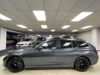 BMW 3 SERIES 2.0 330e 12kWh SE Pro Touring 5dr Petrol Plug-in Hybrid Auto Eur
