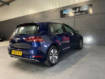 VOLKSWAGEN E-GOLF 35.8kWh e-Golf Hatchback 5dr Electric Auto (136 ps)