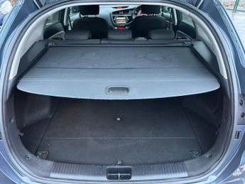 KIA CEED 1.6 CRDi 3 Sportswagon 5dr Diesel Auto Euro 5 (126 bhp)