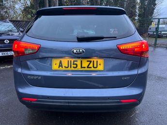 KIA CEED 1.6 CRDi 3 Sportswagon 5dr Diesel Auto Euro 5 (126 bhp)