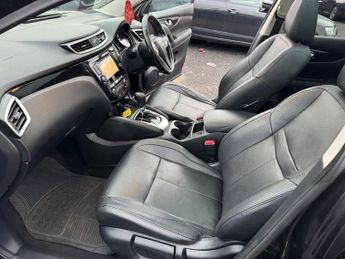 NISSAN QASHQAI 1.2 DIG-T Tekna SUV 5dr Petrol XTRON 2WD Euro 6 (s/s) (115 ps)