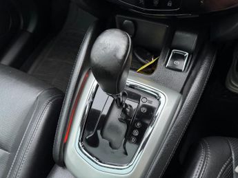 NISSAN QASHQAI 1.2 DIG-T Tekna SUV 5dr Petrol XTRON 2WD Euro 6 (s/s) (115 ps)