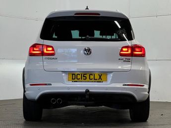 VOLKSWAGEN TIGUAN 2.0 TDI BlueMotion Tech R-Line SUV 5dr Diesel DSG 4WD Euro 5 (s/