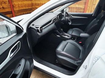 MG MG ZS 1.0 T-GDI Exclusive SUV 5dr Petrol Auto Euro 6 (111 ps)