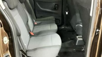 VAUXHALL COMBO LIFE 1.5 Turbo D BlueInjection Design MPV 5dr Diesel Auto Euro 6 (s/s