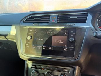 VOLKSWAGEN TIGUAN 1.4 TSI SE Navigation SUV 5dr Petrol DSG Euro 6 (s/s) (150 ps) 6