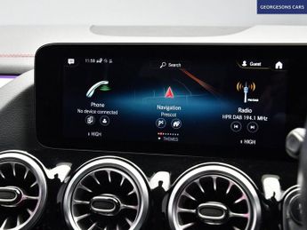 MERCEDES-BENZ EQA EQA 250 66.5kWh AMG Line SUV 5dr Electric Auto (190 ps)