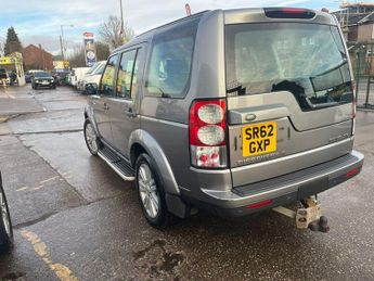 LAND ROVER DISCOVERY 4 3.0 SD V6 XS SUV 5dr Diesel Auto 4WD Euro 5 (255 bhp)