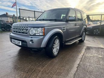 LAND ROVER DISCOVERY 4 3.0 SD V6 XS SUV 5dr Diesel Auto 4WD Euro 5 (255 bhp)
