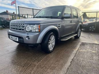 LAND ROVER DISCOVERY 4 3.0 SD V6 XS SUV 5dr Diesel Auto 4WD Euro 5 (255 bhp)