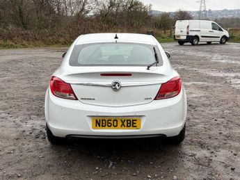 VAUXHALL INSIGNIA 2.0 CDTi ecoFLEX Exclusiv Hatchback 5dr Diesel Manual Euro 5 (13