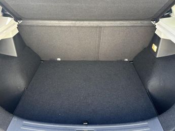 MG MG ZS 44.5kWh Exclusive SUV 5dr Electric Auto (143 ps)