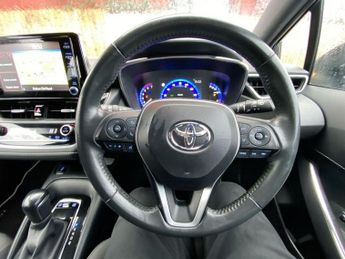 TOYOTA COROLLA 1.8 VVT-h GPF Icon Tech Touring Sports 5dr Petrol Hybrid CVT Eur