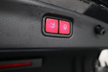 MERCEDES-BENZ C-CLASS 2.0 C43 MHEV AMG (Premium) Saloon 4dr Petrol Hybrid G-Tronic+ 4M