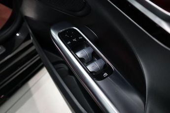 MERCEDES-BENZ C-CLASS 2.0 C43 MHEV AMG (Premium) Saloon 4dr Petrol Hybrid G-Tronic+ 4M