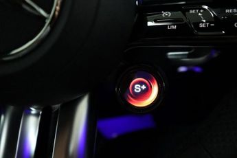 MERCEDES-BENZ C-CLASS 2.0 C43 MHEV AMG (Premium) Saloon 4dr Petrol Hybrid G-Tronic+ 4M