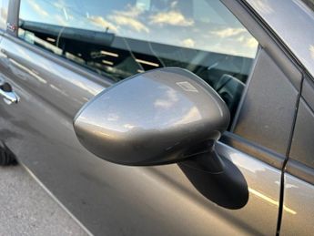 FIAT 500C 1.0 MHEV Lounge Convertible 2dr Petrol Manual Euro 6 (s/s) (70 b