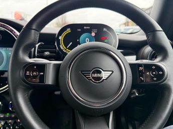 MINI Electric Hatch Cooper SE 32.6kWh Level 2 Hatchback 3dr Electric Auto (184 ps)