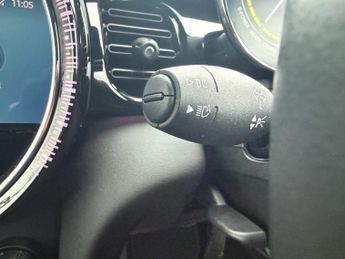 MINI Electric Hatch Cooper SE 32.6kWh Level 2 Hatchback 3dr Electric Auto (184 ps)