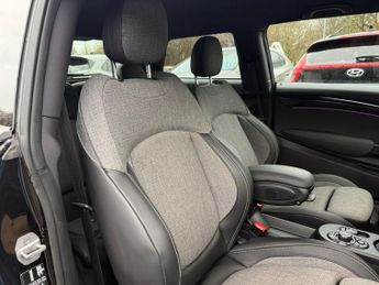 MINI Electric Hatch Cooper SE 32.6kWh Level 2 Hatchback 3dr Electric Auto (184 ps)