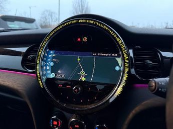 MINI Electric Hatch Cooper SE 32.6kWh Level 2 Hatchback 3dr Electric Auto (184 ps)