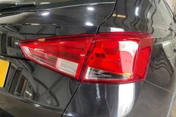 SEAT ARONA 1.0 TSI SE Technology SUV 5dr Petrol DSG Euro 6 (s/s) (110 ps) 8