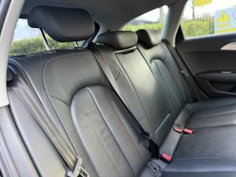 AUDI A6 AVANT 2.0 TDI ultra SE Executive Estate 5dr Diesel S Tronic Euro 6 (s/