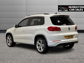 VOLKSWAGEN TIGUAN 2.0 TDI BlueMotion Tech R-Line Edition SUV 5dr Diesel DSG 4WD Eu
