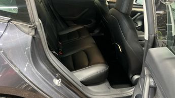 TESLA Model 3 Standard Range Plus Saloon 4dr Electric Auto RWD (241 bhp)