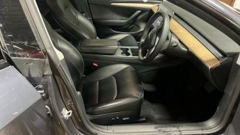 TESLA Model 3 Standard Range Plus Saloon 4dr Electric Auto RWD (241 bhp)