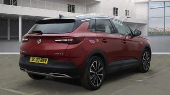 VAUXHALL GRANDLAND X 1.6 13.2kWh Business Edition Nav Premium SUV 5dr Petrol Plug-in 
