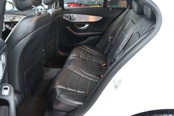 MERCEDES-BENZ C-CLASS 2.1 C250 BlueTEC AMG Line Saloon 4dr Diesel G-Tronic+ Euro 6 (s/