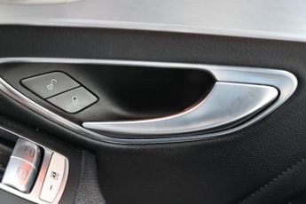 MERCEDES-BENZ C-CLASS 2.1 C250 BlueTEC AMG Line Saloon 4dr Diesel G-Tronic+ Euro 6 (s/