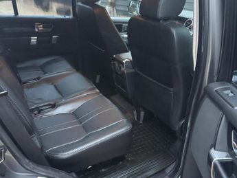 LAND ROVER DISCOVERY 4 3.0 TD V6 XS SUV 5dr Diesel Auto 4WD Euro 4 (245 ps)