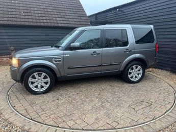 LAND ROVER DISCOVERY 4 3.0 TD V6 XS SUV 5dr Diesel Auto 4WD Euro 4 (245 ps)