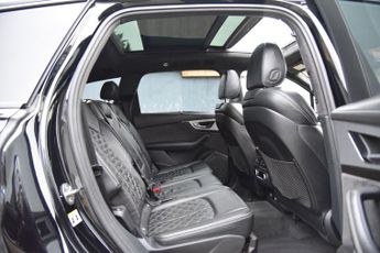 AUDI SQ7 4.0 TDI V8 Vorsprung SUV 5dr Diesel Tiptronic quattro Euro 6 (s/