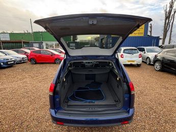 VAUXHALL VECTRA 1.9 CDTi 16v SRi Estate 5dr Diesel Automatic (189 g/km, 148 bhp)