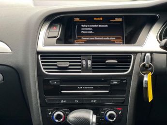 AUDI A4 AVANT 2.0 TDI S line Estate 5dr Diesel Multitronic Euro 5 (s/s) (150 p