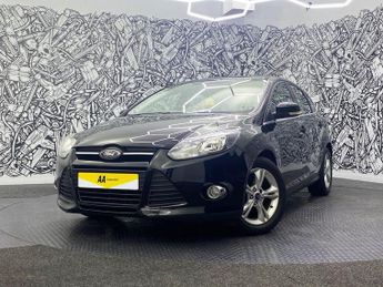FORD FOCUS 1.6 Zetec Hatchback 5dr Petrol Powershift Euro 5 (125 ps)