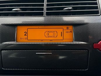 CITROEN C4 1.6 HDi 16V VTR+ Coupe 3dr Diesel EGS (DPFS+) (120 g/km, 110 bhp