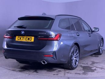 BMW 3 SERIES 2.0 330e 12kWh Sport Pro Touring 5dr Petrol Plug-in Hybrid Auto 