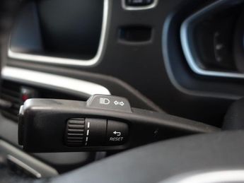 VOLVO V40 1.5 T3 Inscription Hatchback 5dr Petrol Auto Euro 6 (s/s) (152 p