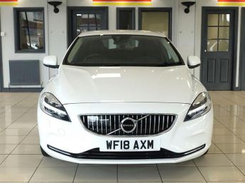 VOLVO V40 1.5 T3 Inscription Hatchback 5dr Petrol Auto Euro 6 (s/s) (152 p
