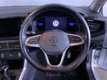 VOLKSWAGEN POLO 1.0 TSI Life Hatchback 5dr Petrol DSG Euro 6 (s/s) (95 ps)