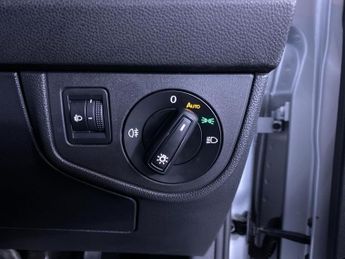 VOLKSWAGEN POLO 1.0 TSI Life Hatchback 5dr Petrol DSG Euro 6 (s/s) (95 ps)