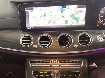 MERCEDES-BENZ E-CLASS 2.0 E220d AMG Line Night Edition (Premium Plus) Saloon 4dr Diese